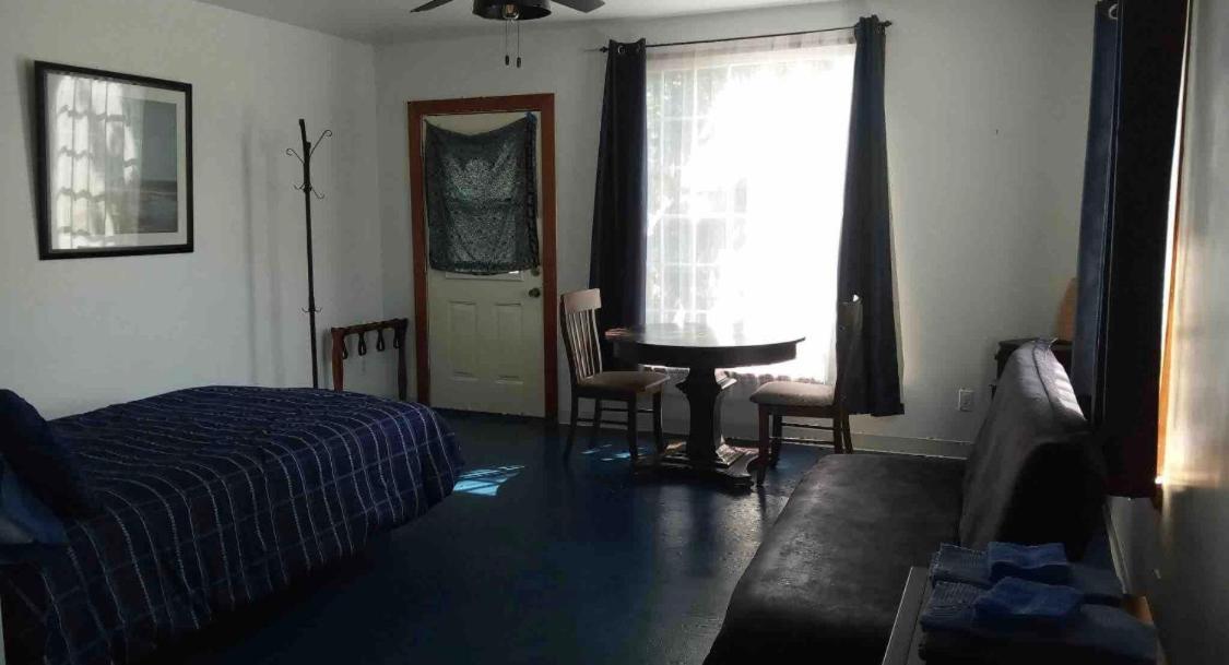 Funky Little Shack Hotel Orick Bagian luar foto